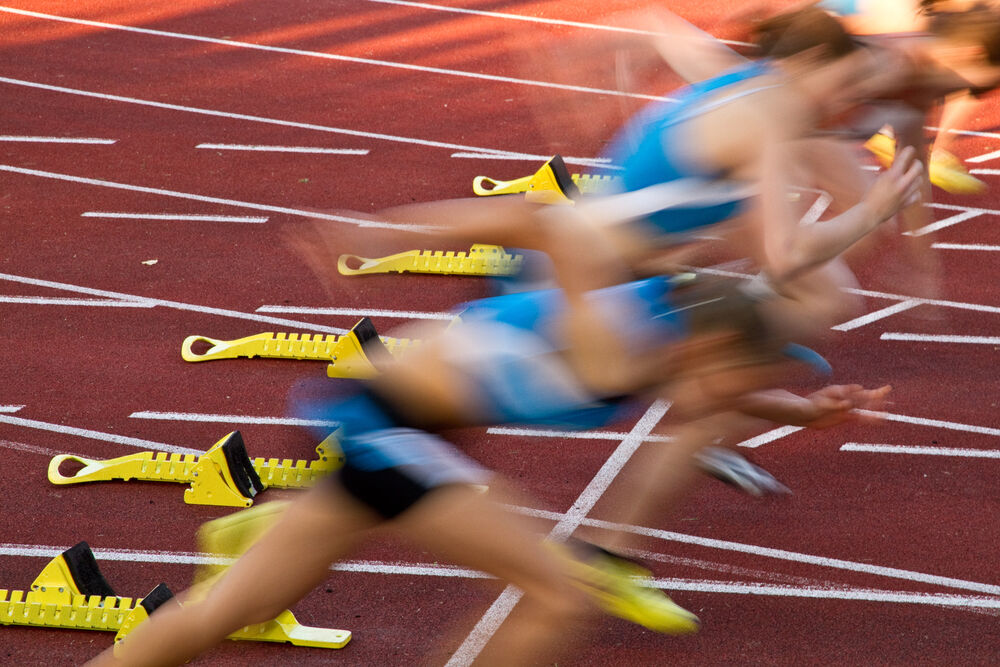 sport,fitness,laufen,rennen,wettkampf,schnell,wettrennen,sportler,läufer,dynamik,lauf,sprint,laufsport,sprinten,sprinter
